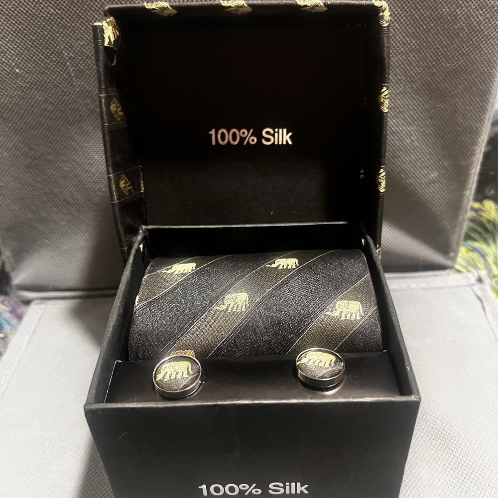 Men's‎ 100% Silk Tie Gift Set Cuff Links, Pocket Square, Tie Elephants